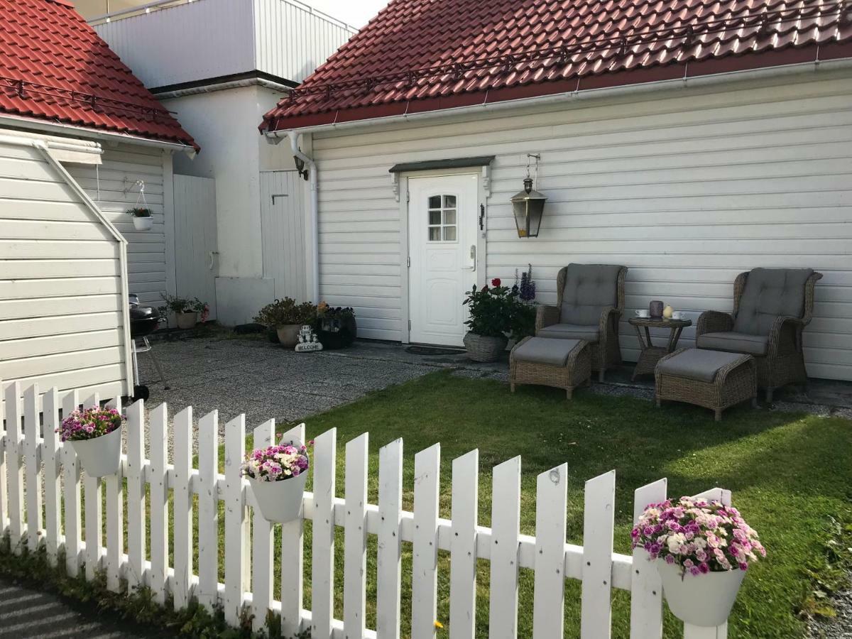 Koselig Landsbyhus I Nordfjord Nordfjordeid Zewnętrze zdjęcie